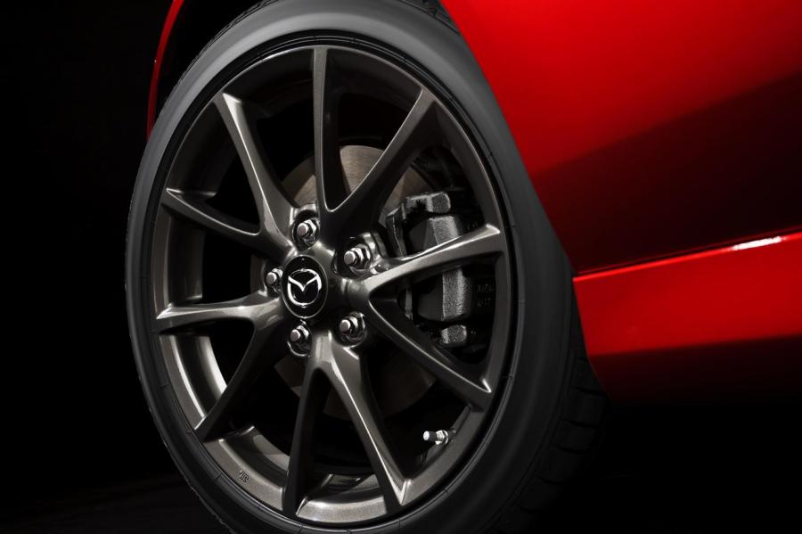  Mazda MX-5 Miata 25th Anniversary Edition 2014 года  (фото 11 из 35)
